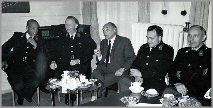 RPALG Archief LvHorrik 1964-06-28 25-jarig ambtsjubileum 07(7V)