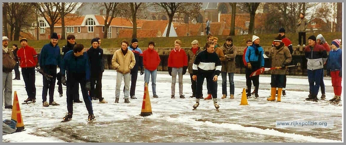 RPG Enkhuizen 1970 1980 CD korte baanschaatsen pol brandweer(7V)