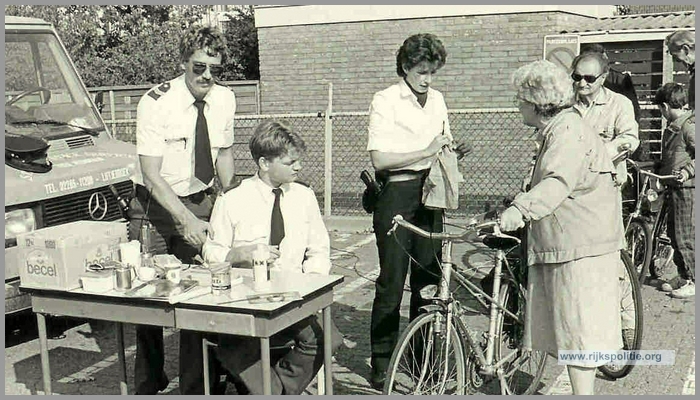 RPG Enkhuizen 1980 1989 CD 86 fietsen graveren 011086(7V)