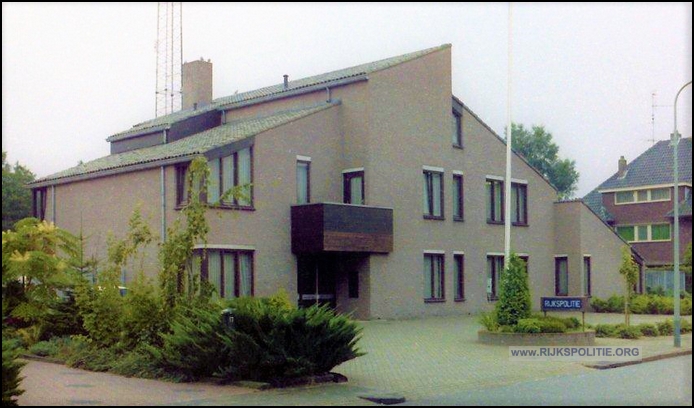 GPG Heythuysen 80 81 bureau Biesstraat nh bw (7V)