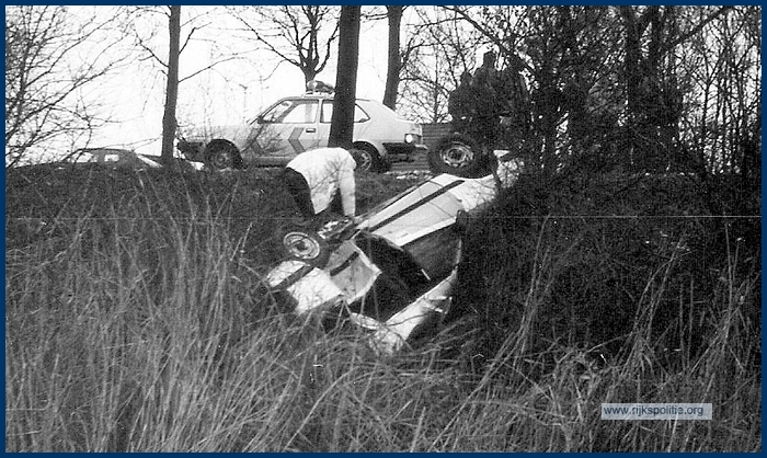 VKG Roermond Gommans 1986 VKGRM Afferden 01(7K)