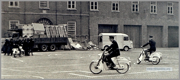 SBV ULM DKW Hummel onderricht Fred(7V)